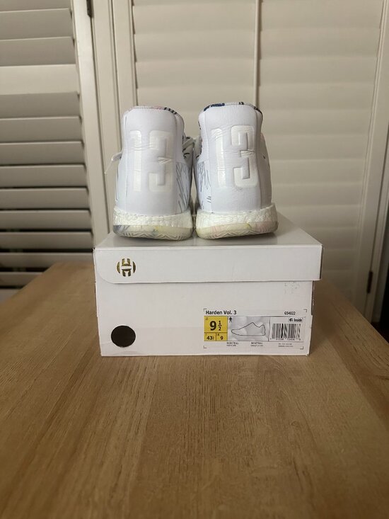 Adidas Harden Vol. 3 Doodle Men\'s Shoe Size 9.5 White/Ivory, Indoor Worn Once main image 8